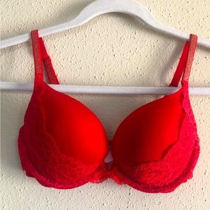 Victoria Secret Bombshell bra